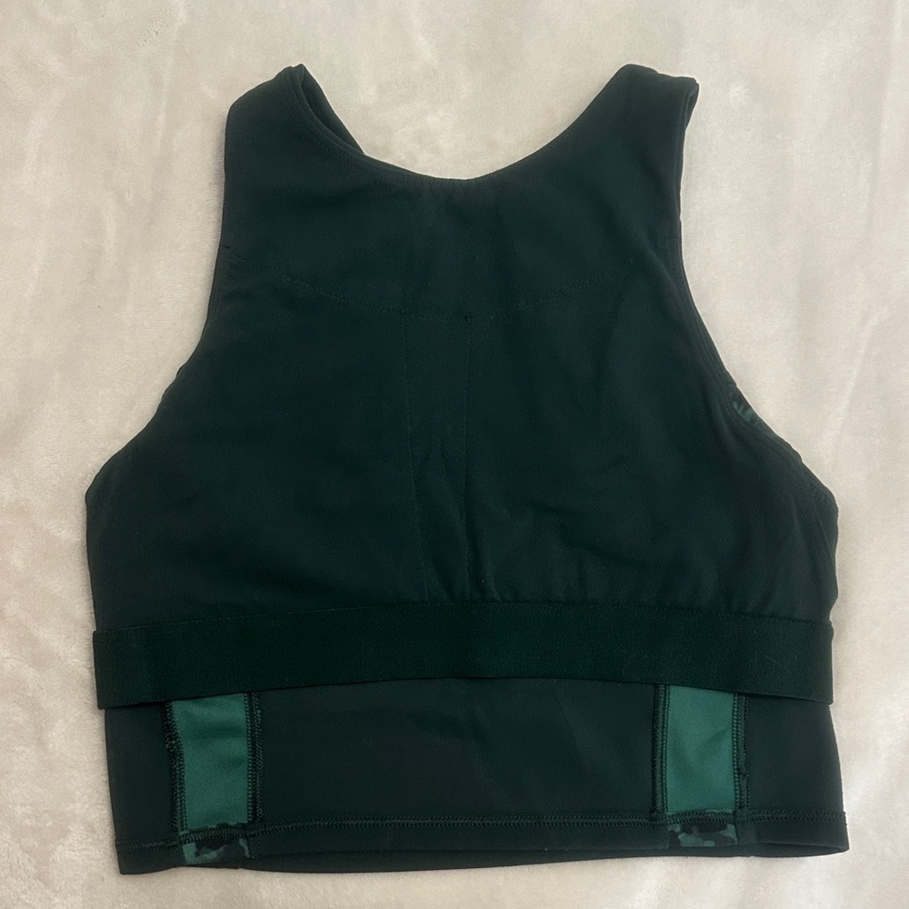 Women's Hunter Green Cropped Tank Top w/ Camo Detail - Picture 4 of 4
